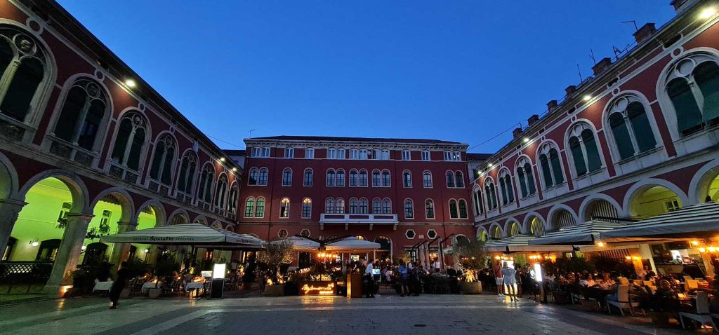 Restaurang i Split Gamla Stan